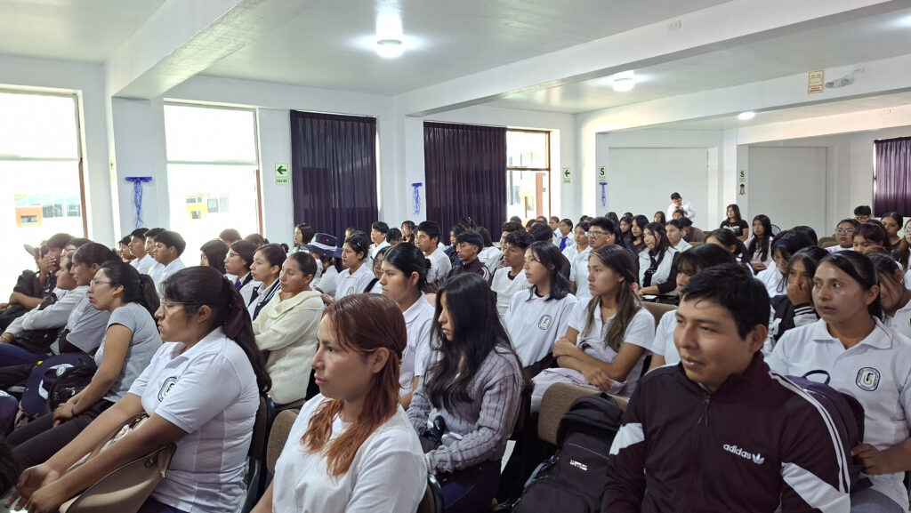Semana de Inducción 2026-I: Nuestros estudiantes recorren aulas y talleres, dando inicio a su camino académico en el Instituto Futuro del Sur – El Carmen.