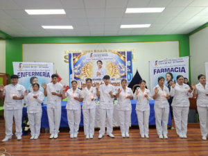 Entre luces, vocación y compromiso: Futuro del Sur celebró la Ceremonia de la Luz e Imposición de Uniformes de sus estudiantes de Enfermería y Farmacia